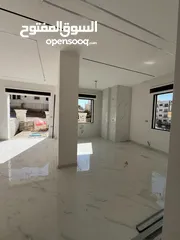 5 ثالث مع روف قرب دوار المرزق مرج الحمام تشطيب فندقي