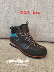  10 أحذية عالمية متخصصة للهايك والتسلق والرحلات الجبلية  best hiking shoes