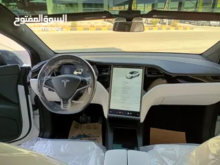  14 Tesla Model X - 2018