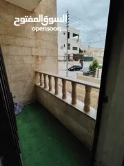  4 شقة أرضي 3 غرف للبيع