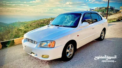  2 هونداي فيرنا 2001