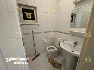  10 شقة فارغة - الرابية - 3نوم - 200م -