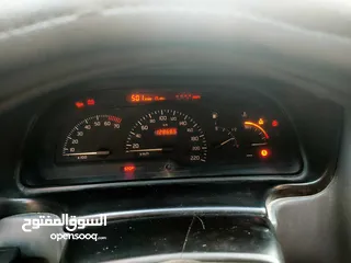  10 voiture Renault laguna1