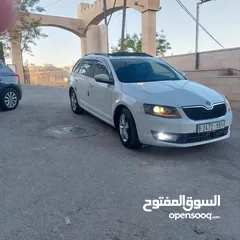  5 اكتافيا استيشن