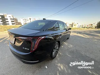  5 هونج تشي Eqm5 2022 لون اسود ملوكي Hongqi