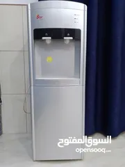  2 كولر ماء بحالة الوكاله بسعر 30 دينار