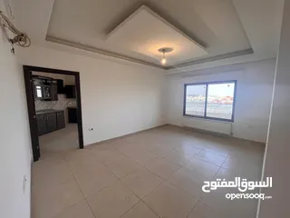  19 شقة فخمة كبيرة ( 230م) ذات إطلالة بانورامية رائعة و عالية في أجمل مناطق شفا بدران. منطقة قصور وفلل.