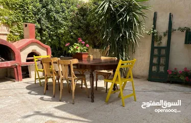  21 Heritage house with Garden in Rainbow street