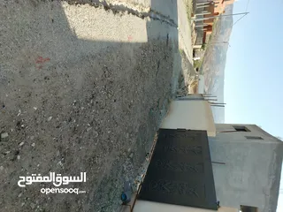  6 ارض بالغور للبيع بسعر حرق