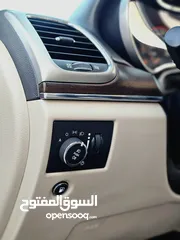  12 Jeep Grand Cherokee LTD 2015