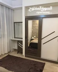  6 شقه وستوديو  مفروشه((تسويه)للايجار الشهري ب عبدون من الماللك