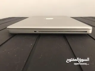  8 MacBook Pro (13-inch,Mid 2010) بحالة الوكالة للبيع