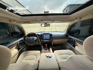  10 تويوتا لاندكروزر جي اكس ار V8 2014