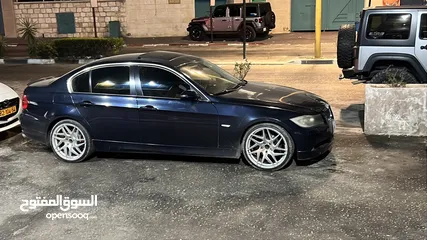  1 BMW E90 325i