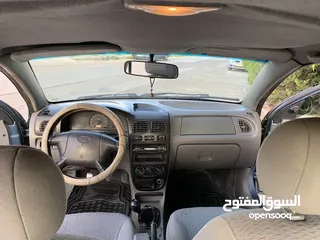  9 كيا ريو 2001