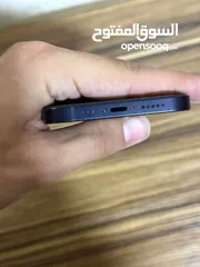  2 آيفون 12 للبيع