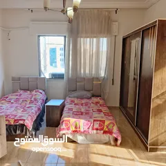  3 شقة مفروشة للايجار في شارع الجامعةفرش جديد لتعامل مع المالك مباشرة وباريحية وحي مخدوم
