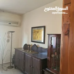  6 شقة في عمارة عائلية للبيع في إسكان الضباط مرج الحمام. شارع جانبي هادئ