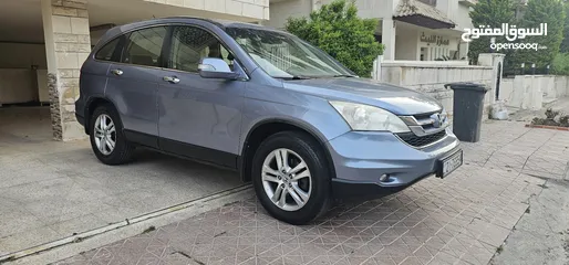  3 Honda CR-V 2011