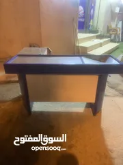  3 كاصه بنك مواد غدائيه. طاوله بيع