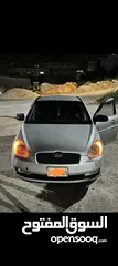  11 هونداي فيرنا 2006 ما كامل الإضافات الداخلية  (شاشة، كاميرا، مكيف، بلوتوث) باقي التفاصيل في الوصف....