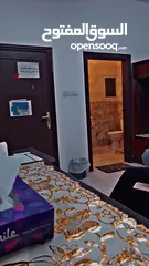  27 فندق للبيع ( خلو ) وليس عقار البيع يشمل ( اثاث ورخصه الفندق فقط )