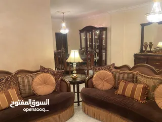  12 للبيع: طقم كنب صالون فاخر بمواصفات راقية وجودة عالية