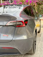  19 Tesla Y Long range  2022 Dual Motor فحص كامل فل اضافات بحالة الوكالة