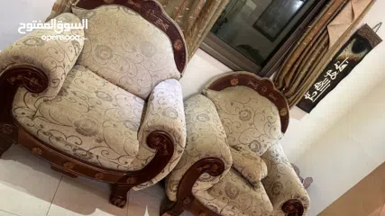  3 طقم كنب مستعمل 7 مقاعد