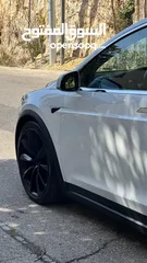  13 Tesla performance 2019  Sport 700 hp  0-100 km in 2 seconds  For sell 36500 قابل للتفاوض