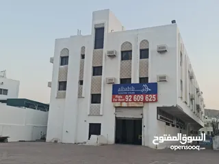  1 Spacious 2 Bedroom al Wadikabir, near Mazda Service Centre.