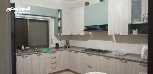  4 شقةًللبيع من المالك مباشرة