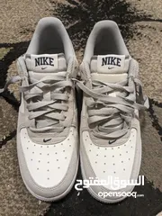 2 Nike Air Force 1 '07