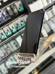  5 iPhone 12 128GB بطارية 90% الاجهزة بحال الوكالة مش مفتوحة ولا مغير فيها اي اشي  متوفر   كل الوانه