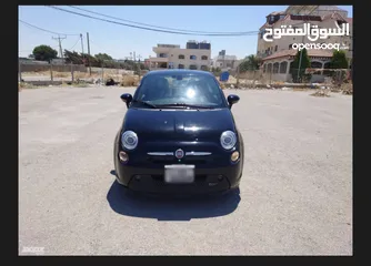  3 فيات 500e موديل 2017 لون اسود