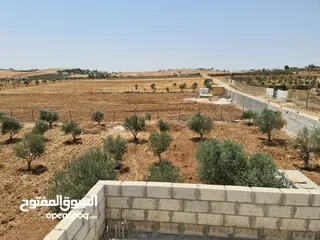  15 ارض مميزه للبيع