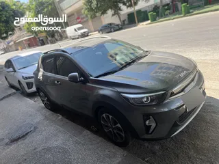 5 Kia Stonic 2023/panorama