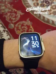  6 ساعة x8 ultra smart watch بحالة ممتازة جدا مع 7 كساتك