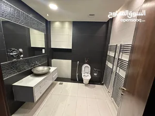  6 فيلا فاخره سوبر ديلوكس للايجار في منطقه الصويفيه