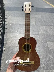  3 جيتار من شركه كالا مني