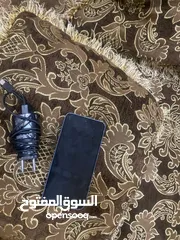  3 سامسونج  A55 5g وكاله كما موضح بصور للبيع او البدل علا ايفون ودفع فرق مني معو شاحن الاصلي سريع جدآ..