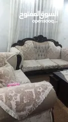  6 كنب للبيع مع طاولاتو