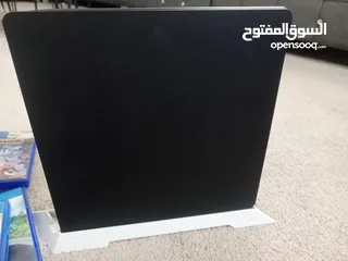  5 بلاسايشن 4 سلم بحالة ممتازة مش مفتوح ولا مصلح بس عليك تنزل وتلعب مع كرتونتة
