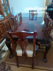  4 طاولة سفرة كبيرة مع ملحقاتها