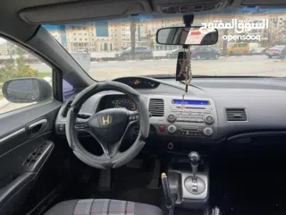  4 هوندا سيفك 2008 مع فتحة اوتوماتيك كاش او دفعه 15 وشيكات مع فرق سعر