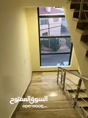  19 شقة فاخرة للبيع من المالك
