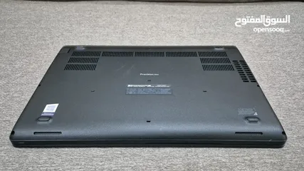  5 Dell Precision 3541 with Dell Docking Station