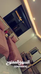  5 نادره    شرق جرش  تبعد 400 متر عن محطة جو بترول شرق جرش ب 12 كيلو فقط