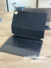  2 MagicKeyboard M4 13-inch Arabic