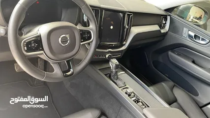  5 فولفو XC60 بحال الوكاله نظيف جدا-